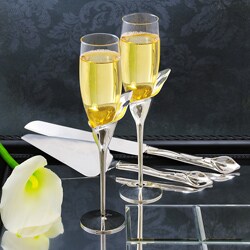 Calla Lily Champagne Flutes & Cake Serving Set