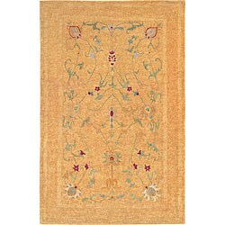 Hand-knotted 'Oceans of Time' Gold Wool Rug (6' x 9')