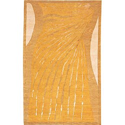 Hand-knotted 'Charisma' Gold/ Beige Wool Rug (8' x 10')