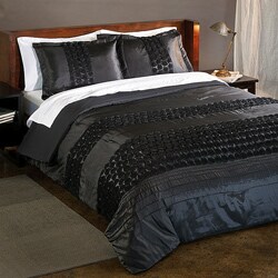 Overstock: Midnight Rosette 3-piece Full/Queen-size Comforter Set