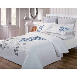Amherst 3-piece Queen-size Comforter Set