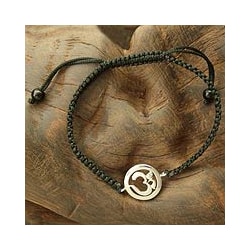 Sterling Silver Diamond Accent 'Solitary Om' Bracelet (India)