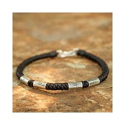 Handcrafted Silver 'Hill Tribe Belle' Braided Bracelet (Thailand)