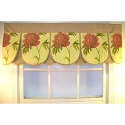 Ashton Peony 50-inch Valance
