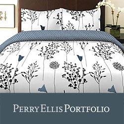 Perry Ellis Asian Lilly White King-size 3-piece Duvet Cover Set
