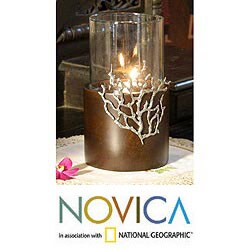 Mango Wood and Pewter 'Coral Light Glow' Candleholder (Thailand)