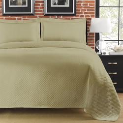 Diamante Matelasse Sage Full/ Queen-size Coverlet