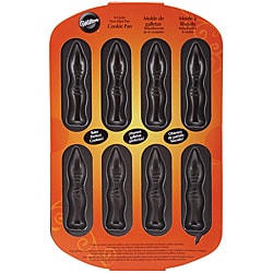 Wilton 8-cavity Non-stick Halloween Finger Mold/ Baking Pan