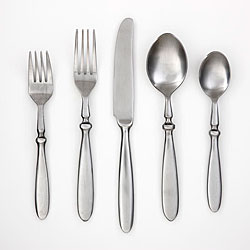 Cambridge Silversmiths Townhouse Satin 65-piece Flatware Set