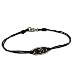 Sterling Silver Cotton 'Om' Bracelet (Thailand)