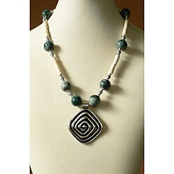 Palmtree Gems Silvertone 'Brighton Beach' Necklace