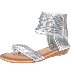 Facial Products  Women on Refresh By Beston Women S  Tokyo 10  Silver Gladiator Sandals