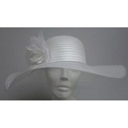 Swan Women's White Crinoline Flower-topped Floppy Hat