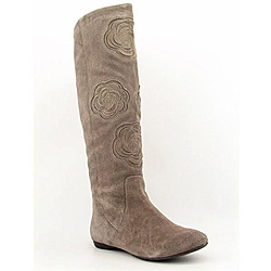B. Makowsky Women's Rider Beige Boots (Size 7.5)