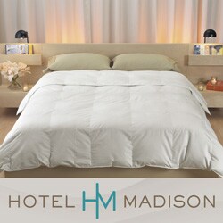Hotel Madison Spa Resort 700 Thread Count Down-Like Comforter