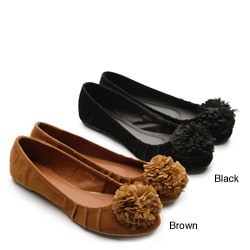 I-Comfort Women's 'Pom Pom' Faux Suede Flats