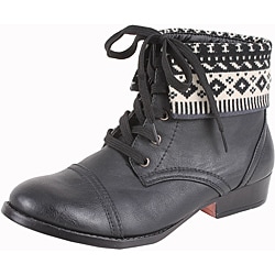 Elegant by Beston Women's 'Sharp-8' Black Fairisle Cuff Boots