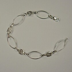 Jewelry by Dawn Oval Link Sterling Silver Bracelet