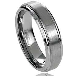 Daxx Men's Tungsten Carbide Brushed Center Stepped Edge Band (6 mm)
