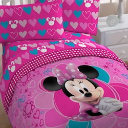 Minnie 'Fuschia Hearts' Bed in a Bag with Sheet Set