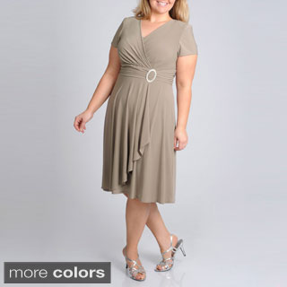 R & M Richards Women's Plus Rhinestone Applique Evening Dress