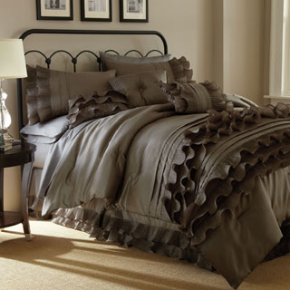 (>_<)  Anastacia Platinum 7-piece Embellished Comforter Set