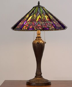 Tiffany-style Floral Table Lamp with 3-D Shade