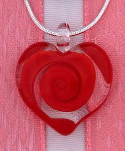 'Roses' Glass Heart Necklace (Brazil)