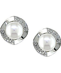 14k Gold 1/10ct TDW Diamond FW Pearl Earrings  (Set of 3)