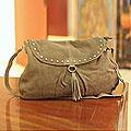 Leather 'India Boho Chic' Shoulder Bag (India)