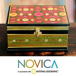 Handcrafted Plywood 'Red Wine Garden' Box (India)