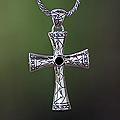 Sterling Silver Men's 'Keeping The Faith' Onyx Necklace (Indonesia)