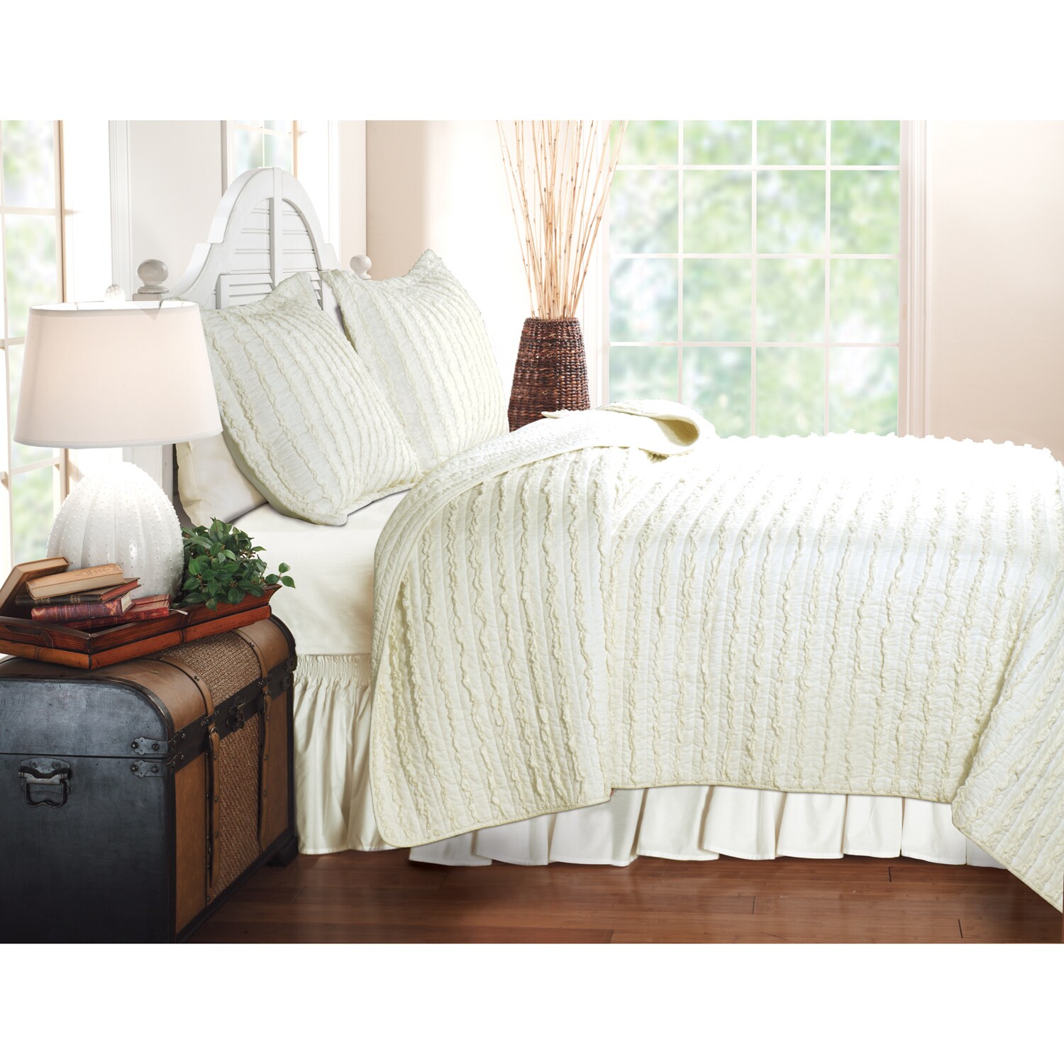 Ruffled Ivory 3piece Quilt Set Overstock Shopping Great Deals on