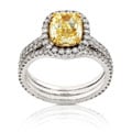 18k Gold 3ct TDW Fancy Yellow Diamond Ring