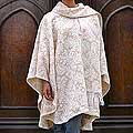 'Snow Flowers' Alpaca Wool Reversible Ruana Cloak (Peru)