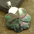 Sterling Silver Mother of Pearl Floral Pendant (Indonesia)