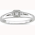10k White Gold Diamond Ring (I-J, I2)