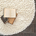 Hand-woven Bliss Off-White Shag Rug (4' Round)