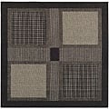 Indoor/ Outdoor Lakeview Black/ Sand Rug (7'10 Square)