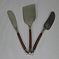 Stainless Steel Curved Wood 3-piece Cheese Spreader Set (India)