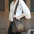 'Chocolate Bull's Eye' Cotton Shoulder Bag (Thailand)