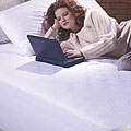 Combo Twin Extra Long-size Mattress Pad and Twin Pack Pillow Set