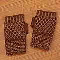 Accommodating tips on Cinnamon Gum Balls Alpaca Wool 'Cinnamon Honeycomb' Fingerless Gloves (Peru)