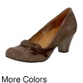 Naya Women's 'Cailin' Ruffle Pumps (Extended sizing)