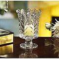 Tips relating to Tabletop Jukebox Vintage Fifth Avenue CrystalTM Portico Hurricane