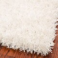 Hand-woven Medley Off-White Textured Shag Rug (5' x 8')