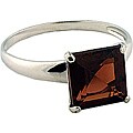10k White Gold Garnet Solitaire Ring