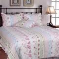 Wild Rose Enchantment Patchwork Full/ Queen-size Quilt Set