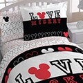 Mickey Mouse 'Love' Full-size 7-piece Reversible Bed in a Bag with Sheet Set