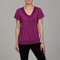 Cable & Gauge Women's Embroidered V-neck Top